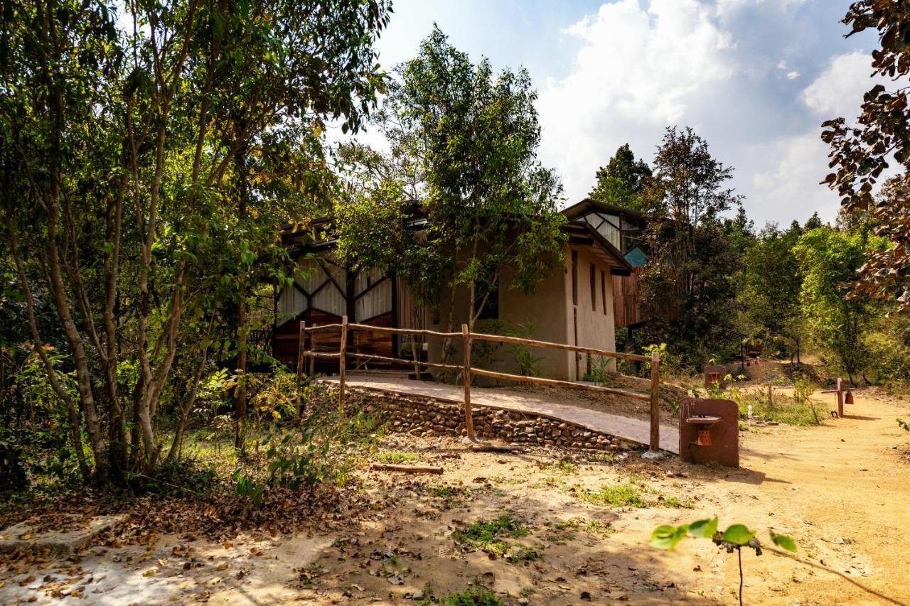 Kanha Jungle Camp Esterno foto