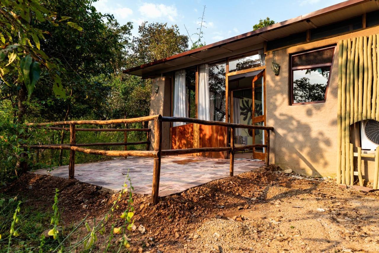 Kanha Jungle Camp Esterno foto